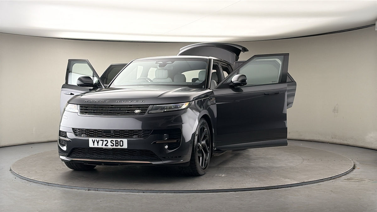 More views of Land Rover Range Rover Sport