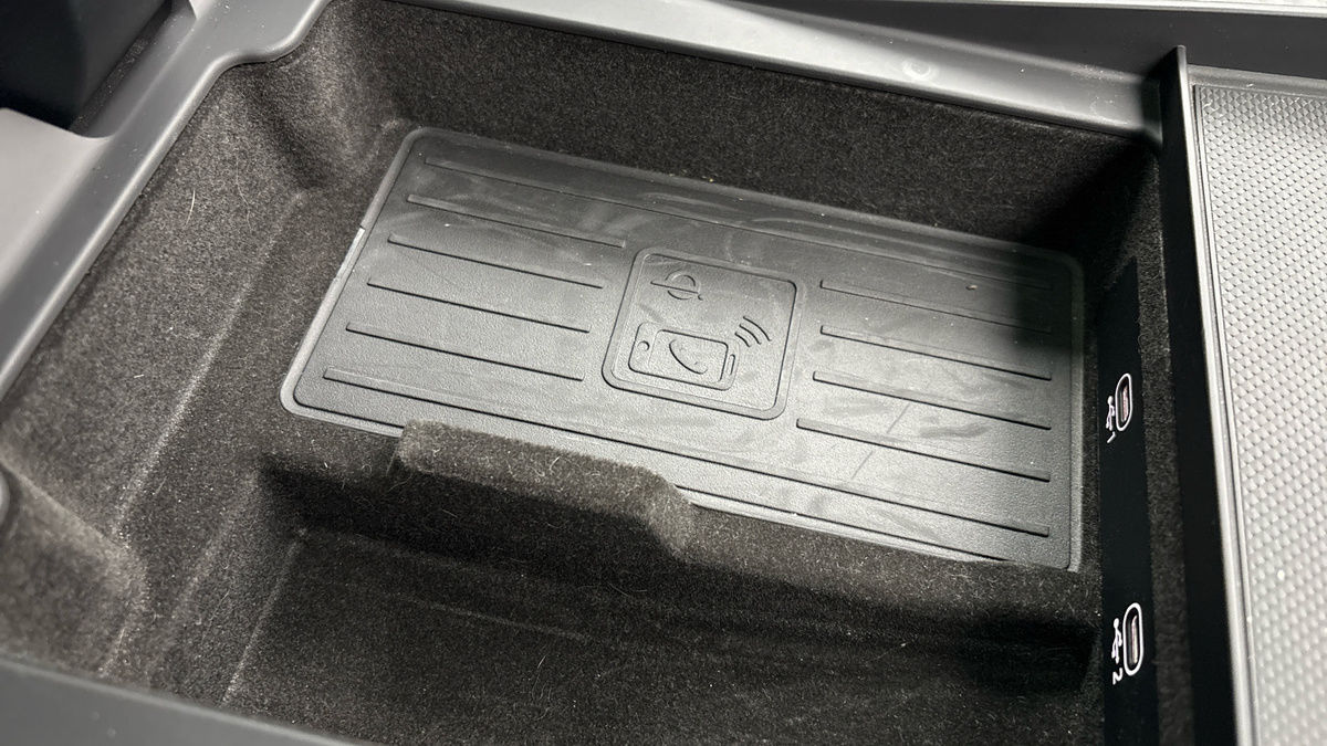 Audi RSQ8 Image 64