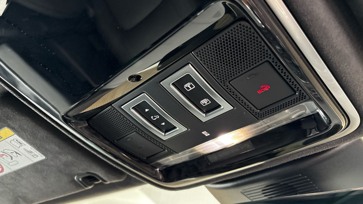Land Rover Range Rover Image 34