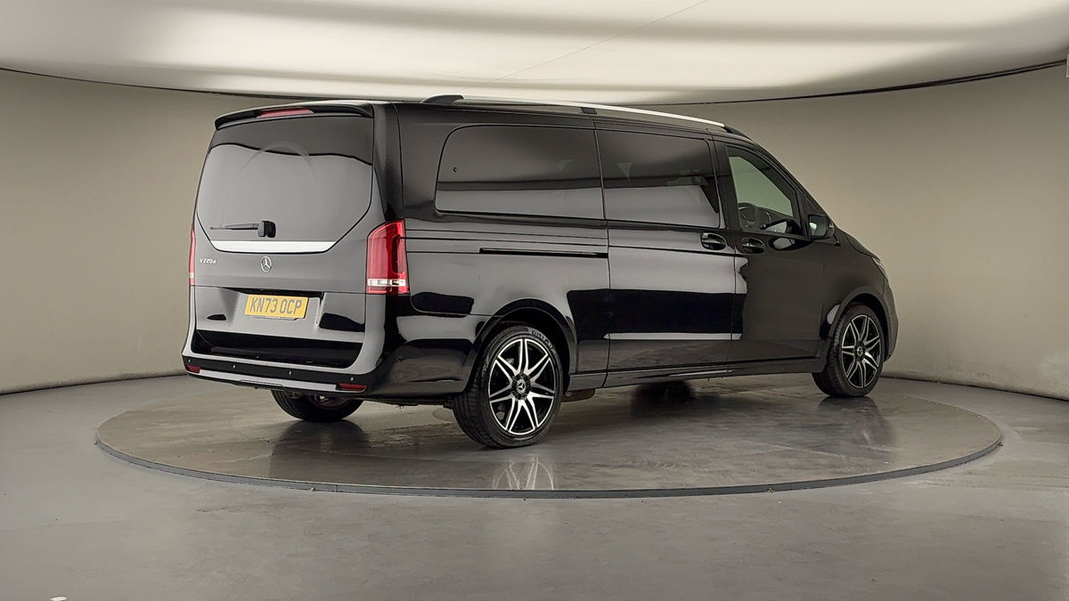 Mercedes-Benz V Class Image 21