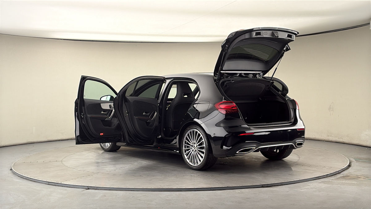 Mercedes-Benz A Class Image 23