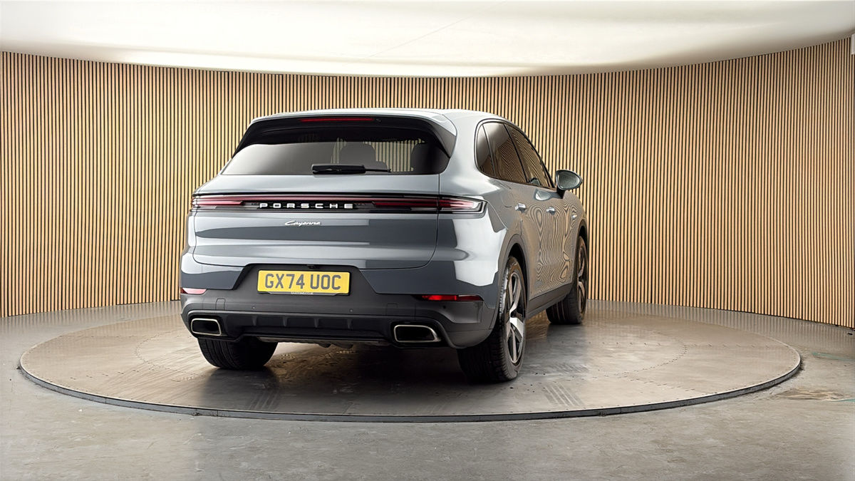 More views of Porsche Cayenne