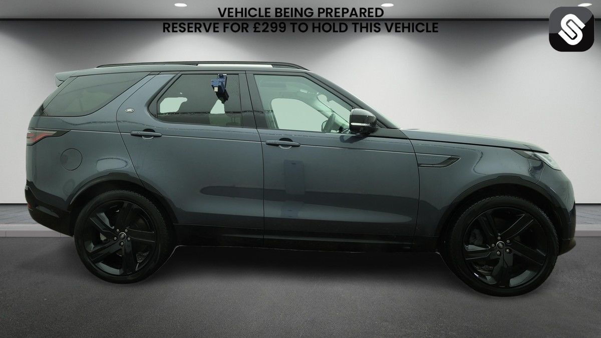 Land Rover Discovery Image 5