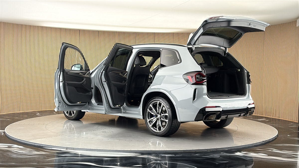 More views of BMW X3
