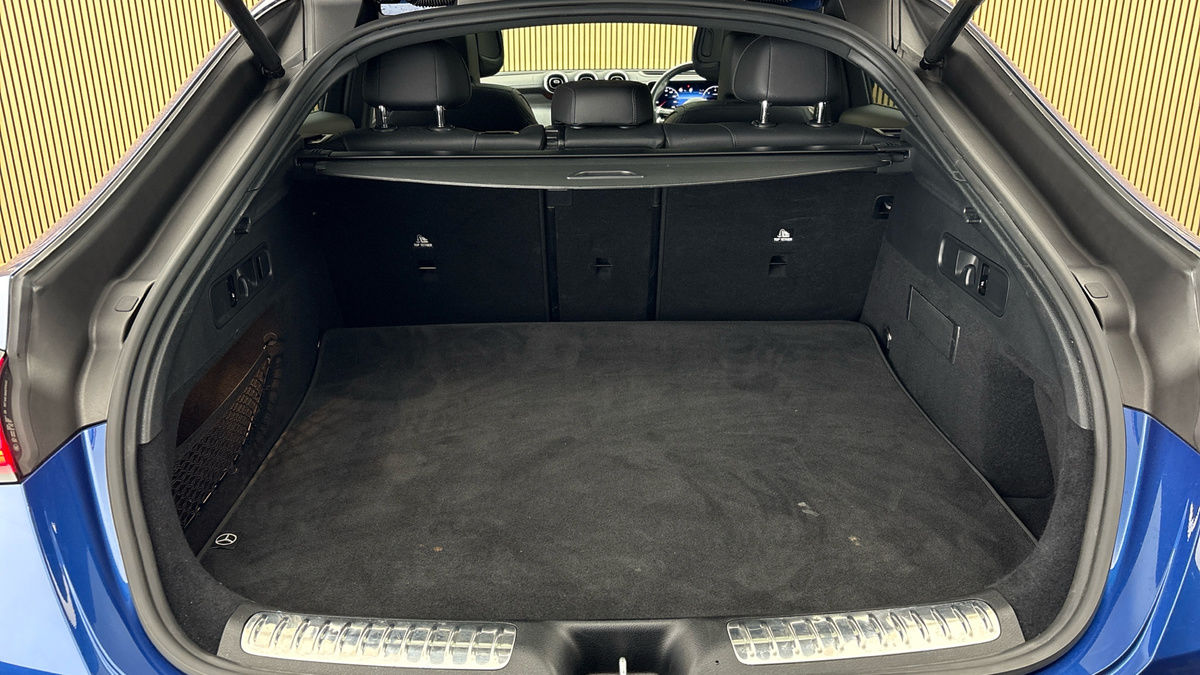 Mercedes-Benz GLC Image 11