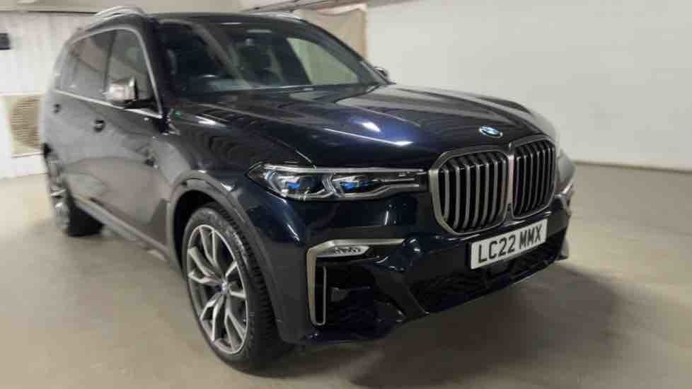 More views of BMW X7