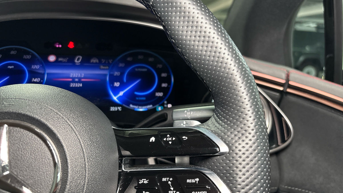 Mercedes-Benz EQS Image 14