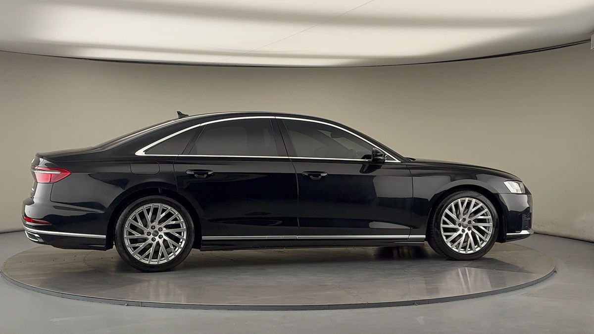 More views of Audi A8