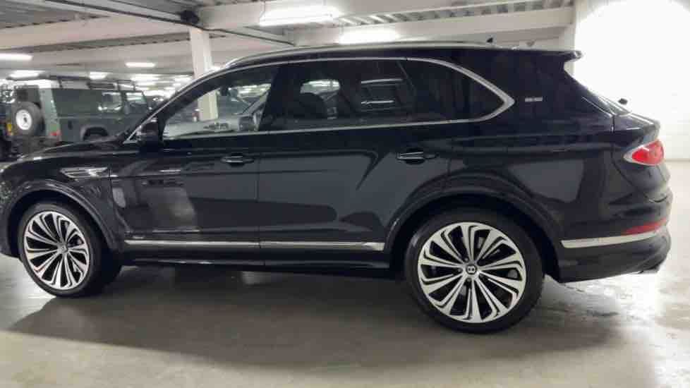 More views of Bentley Bentayga