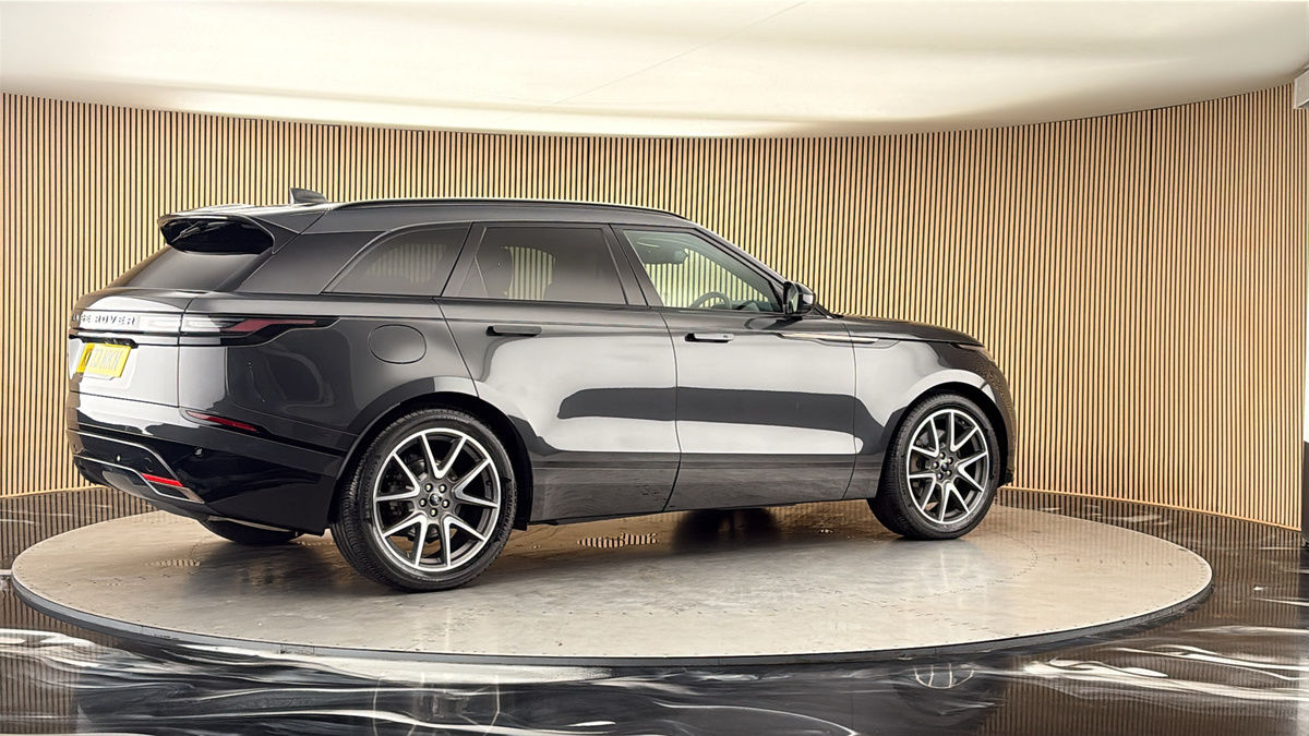 More views of Land Rover Range Rover Velar