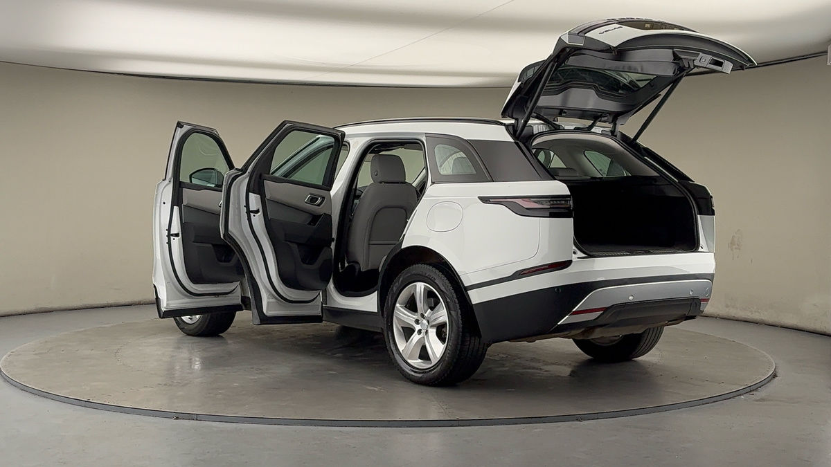 More views of Land Rover Range Rover Velar