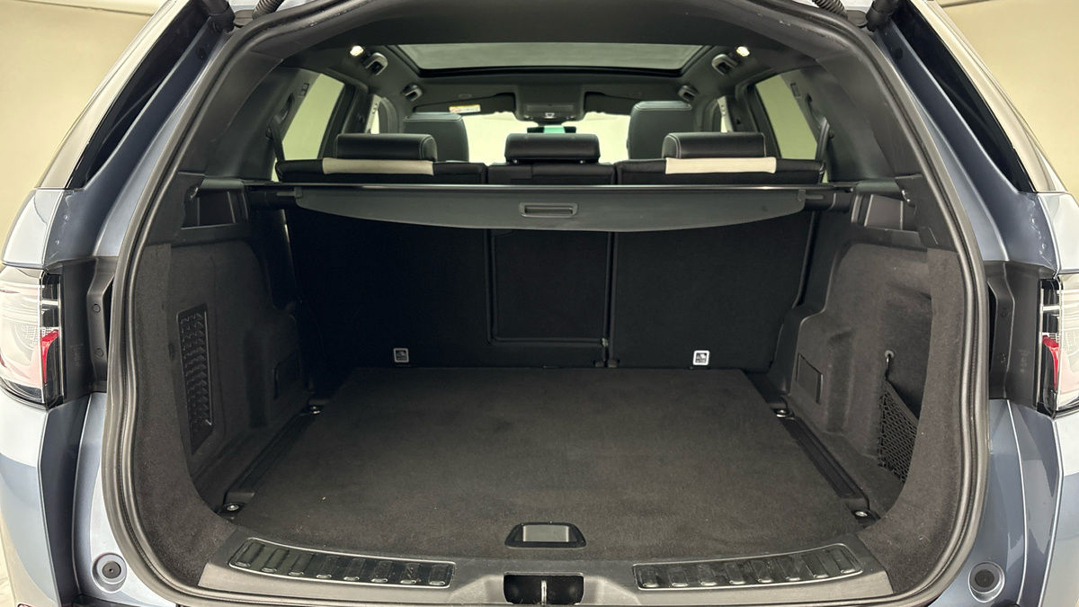 Land Rover Discovery Sport Image 11
