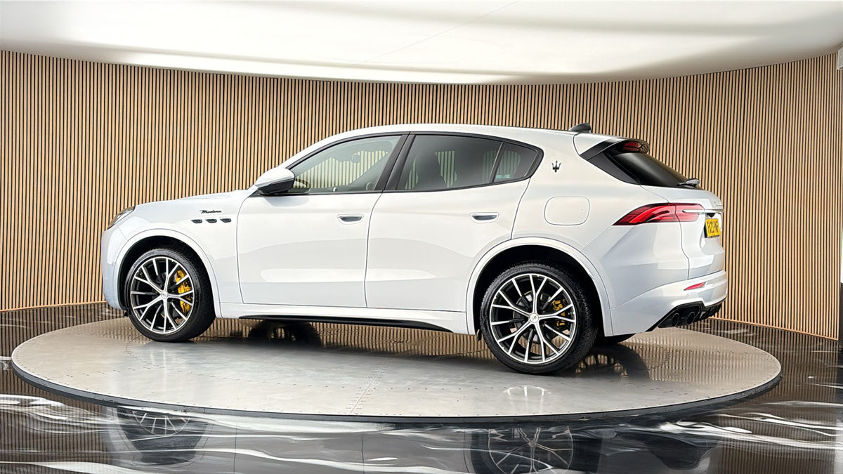 More views of Maserati Grecale