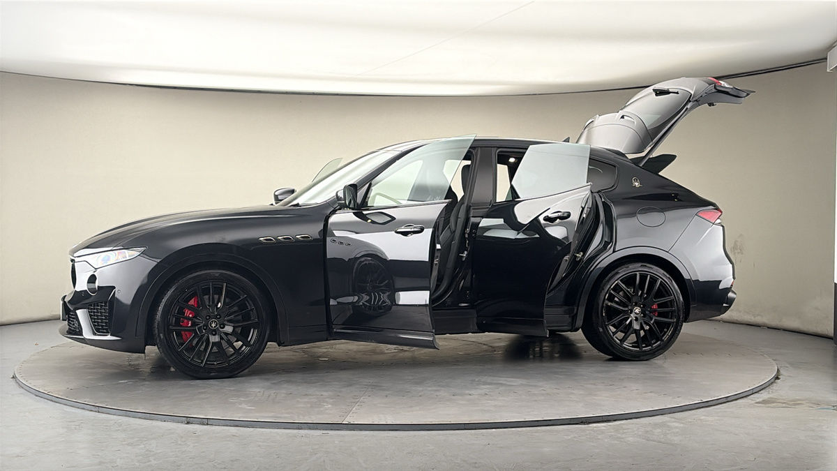 More views of Maserati Levante