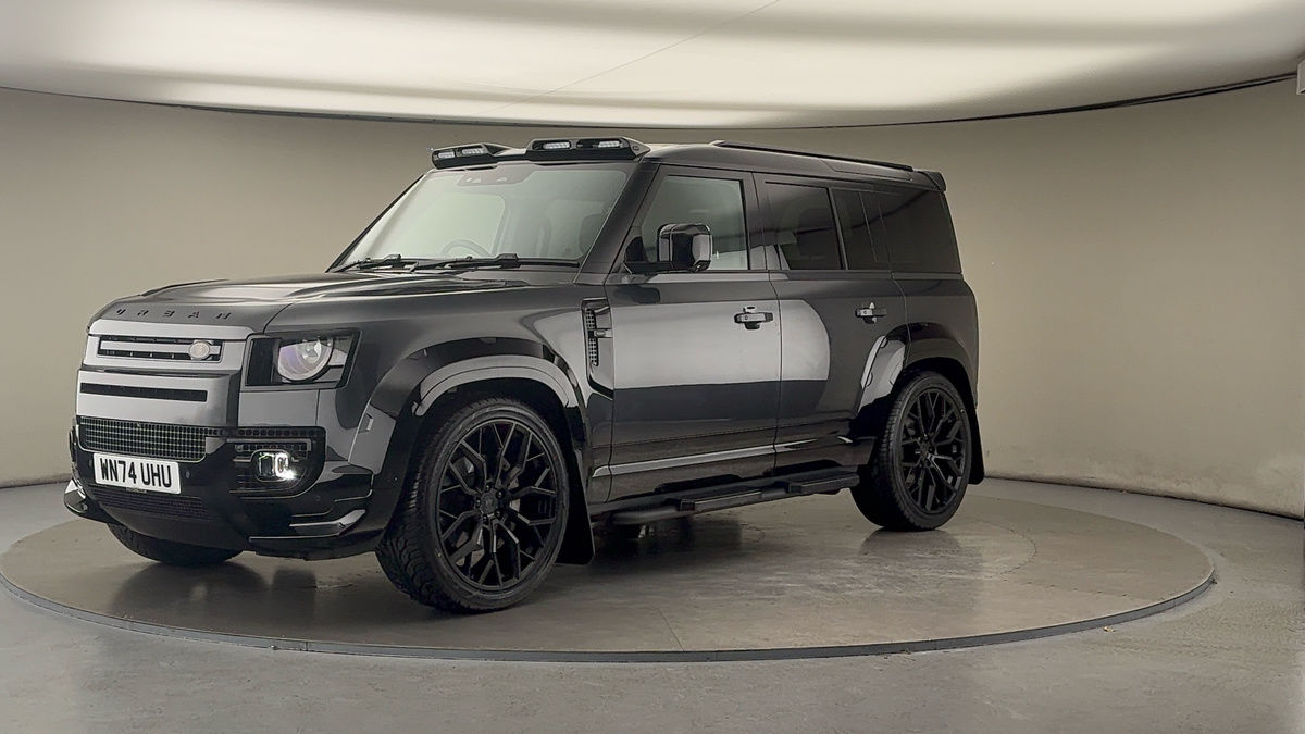 Land Rover Defender 110 Urban Image 20