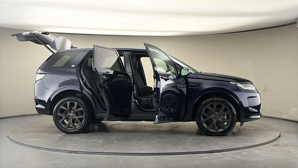 More views of Land Rover Discovery Sport