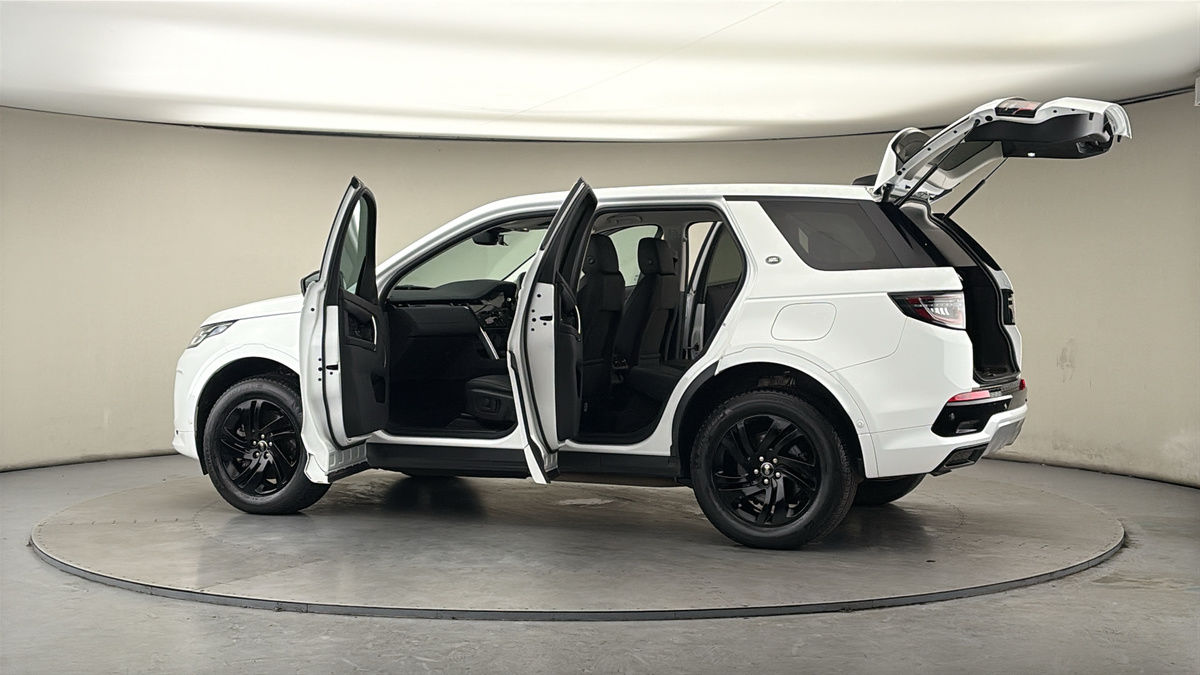 More views of Land Rover Discovery Sport