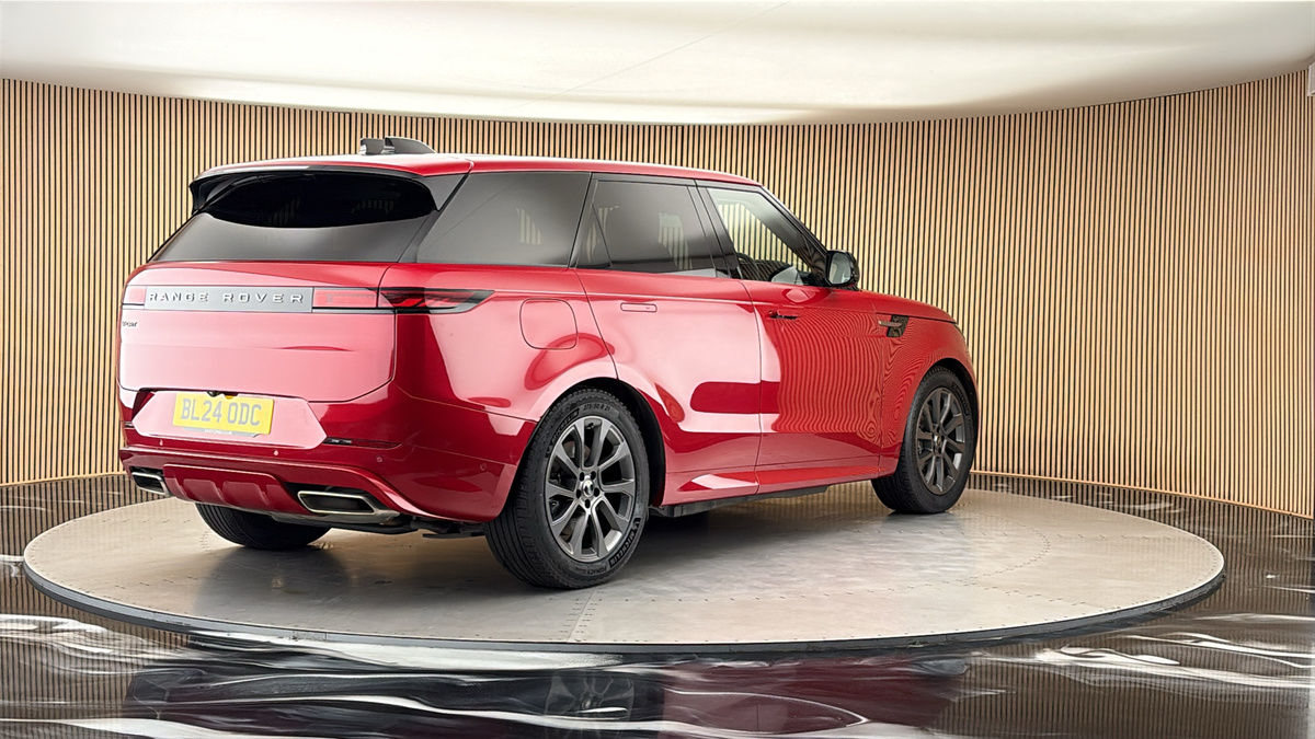 More views of Land Rover Range Rover Sport