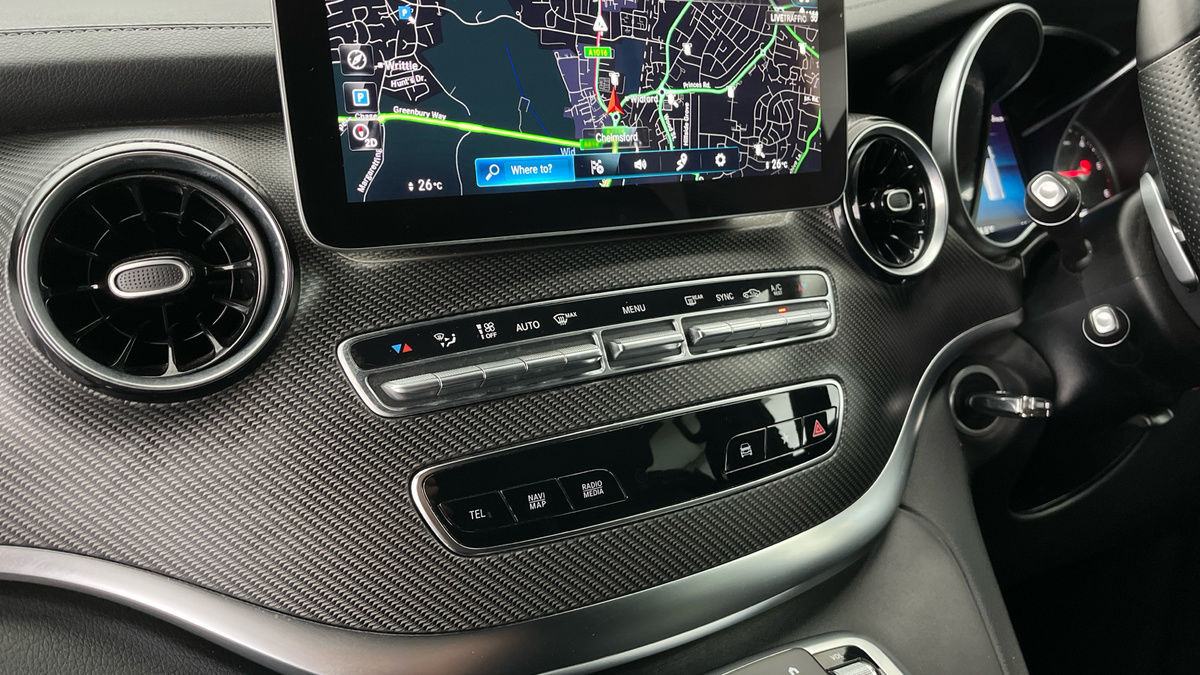 Mercedes-Benz V Class Image 6