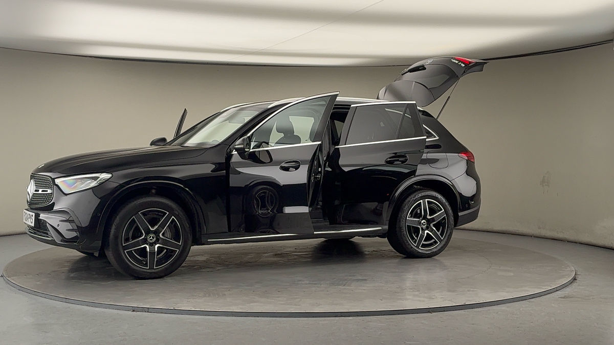 More views of Mercedes-Benz GLC