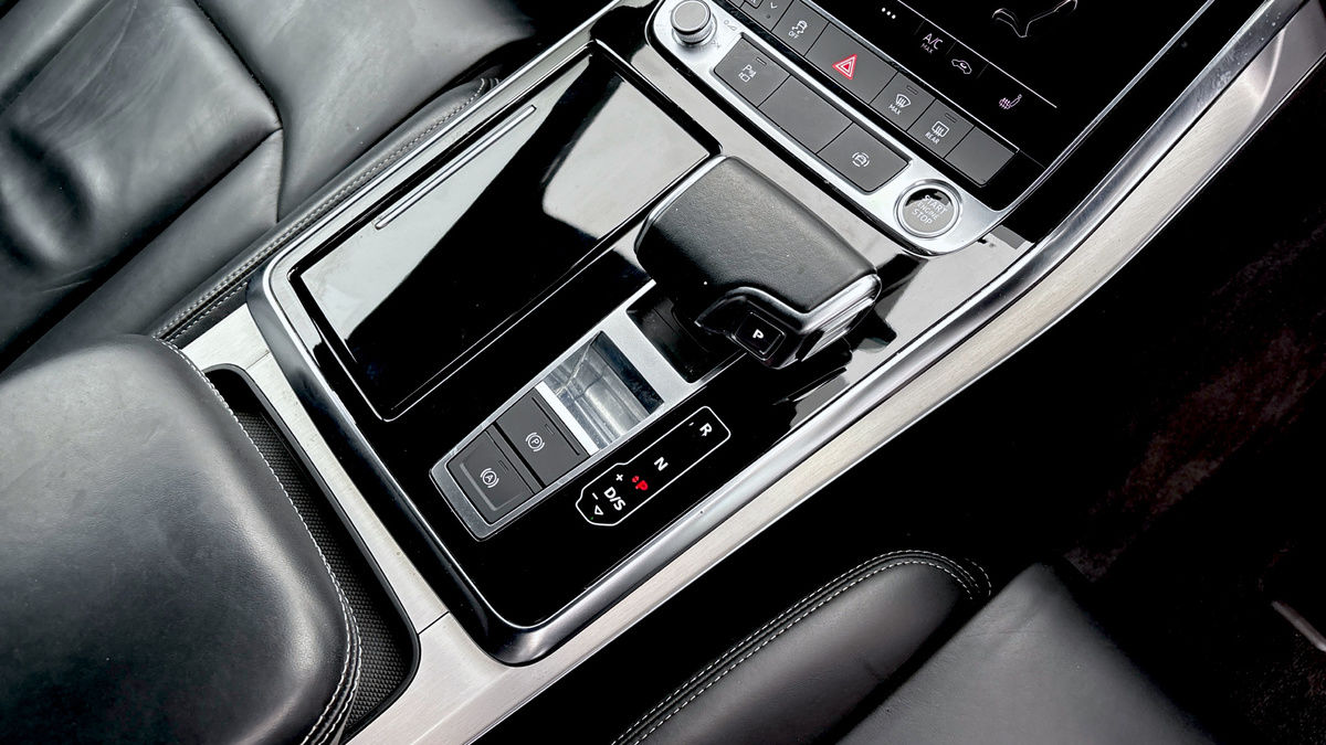 Audi Q7 Image 6