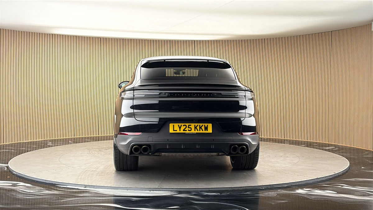 More views of Porsche Cayenne