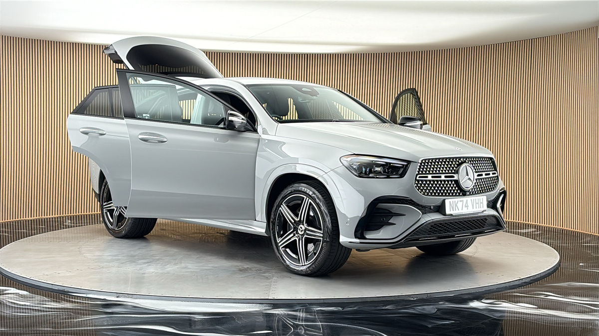 More views of Mercedes-Benz GLE
