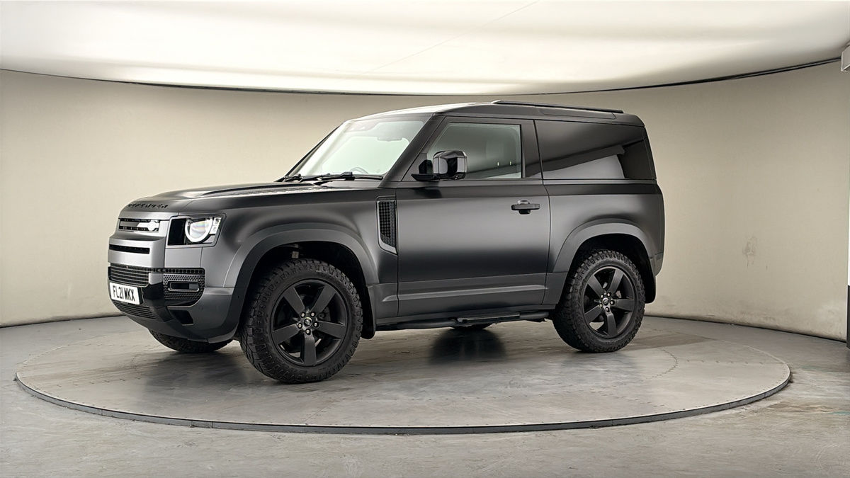 More views of Land Rover Defender 90