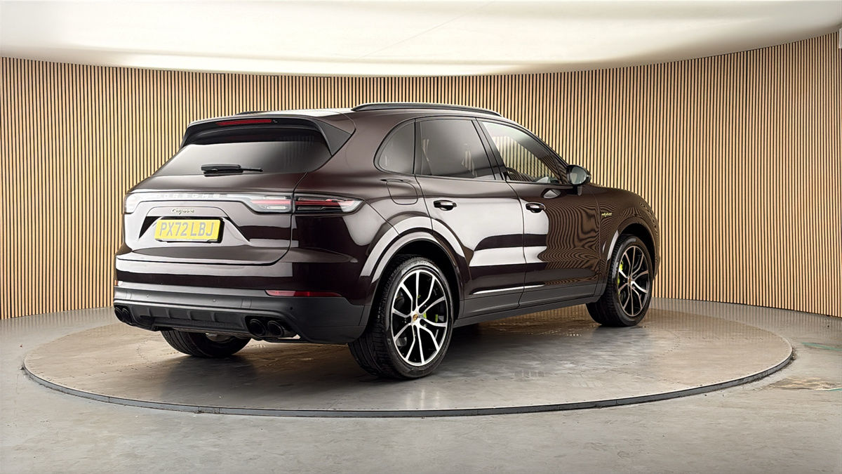More views of Porsche Cayenne