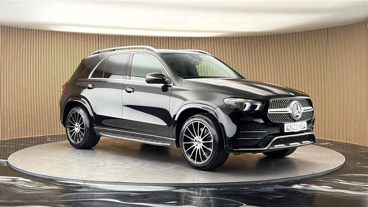 More views of Mercedes-Benz GLE