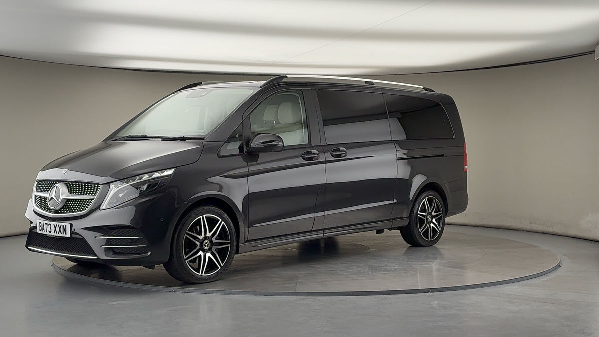 Mercedes-Benz V Class Image 26