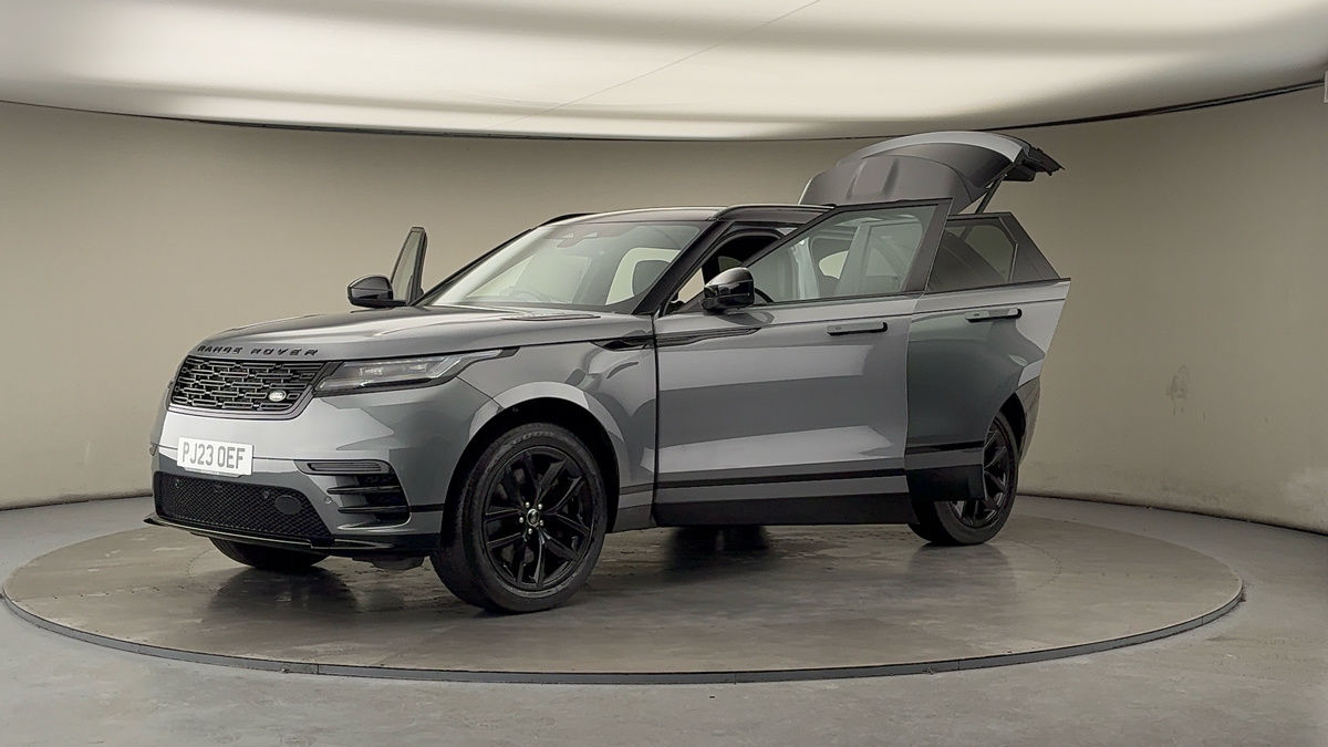 Land Rover Range Rover Velar Image 22