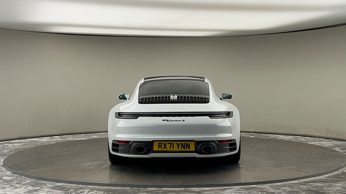 Porsche 911 Image 4