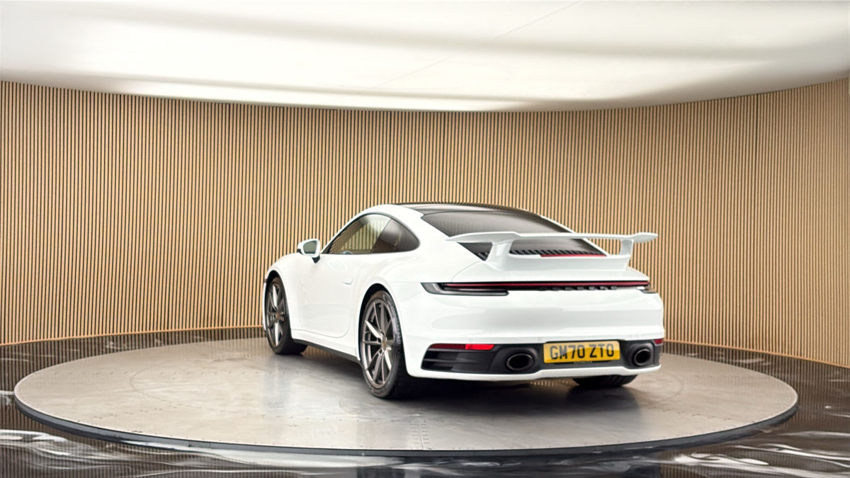 More views of Porsche 911