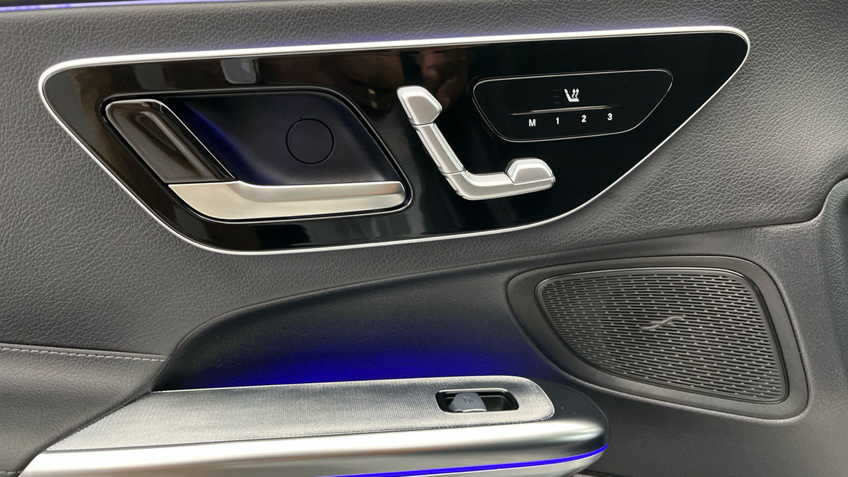 Mercedes-Benz CLE Image 24