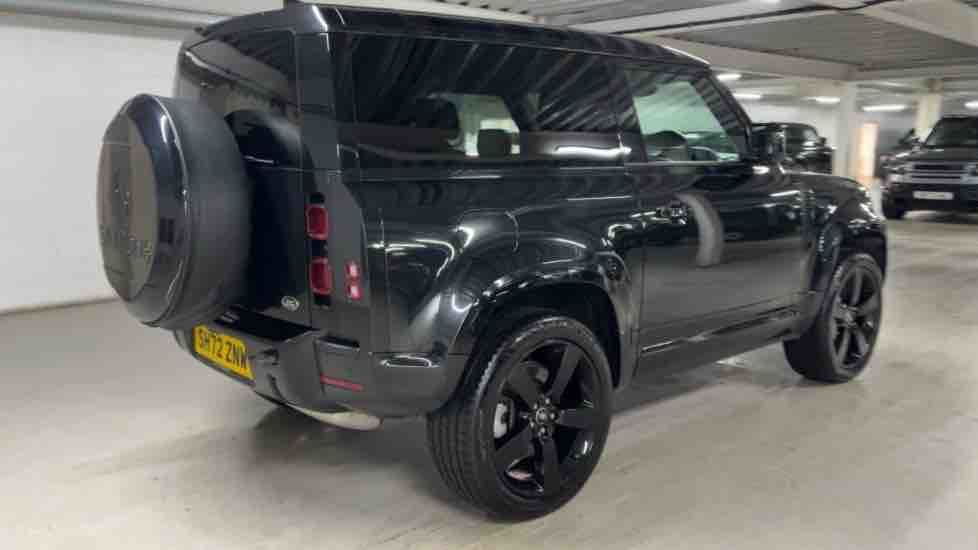 More views of Land Rover Defender 90