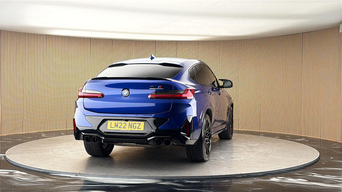 More views of BMW X4 M