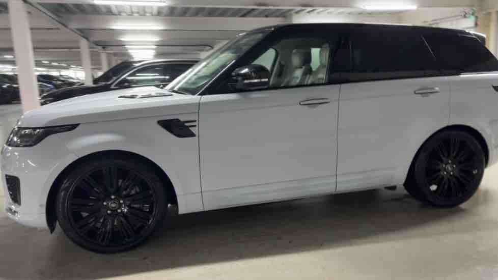 More views of Land Rover Range Rover Sport