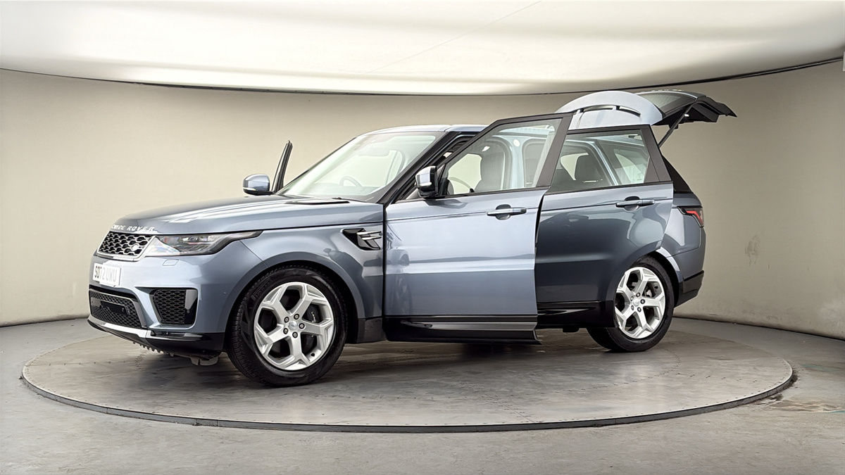 More views of Land Rover Range Rover Sport