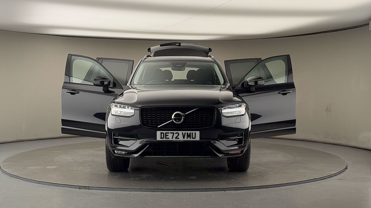 More views of Volvo XC90