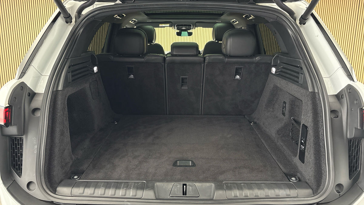 Land Rover Range Rover Sport Urban Image 11