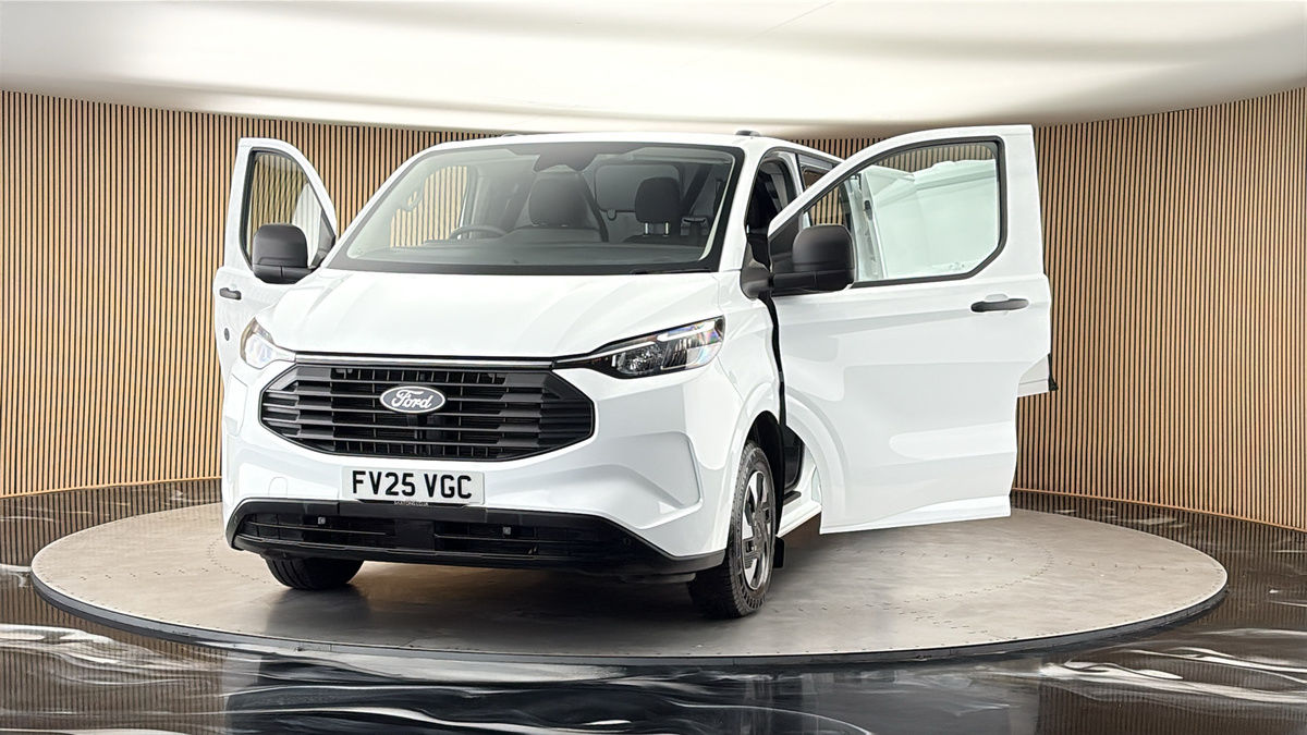 More views of Ford Transit Custom