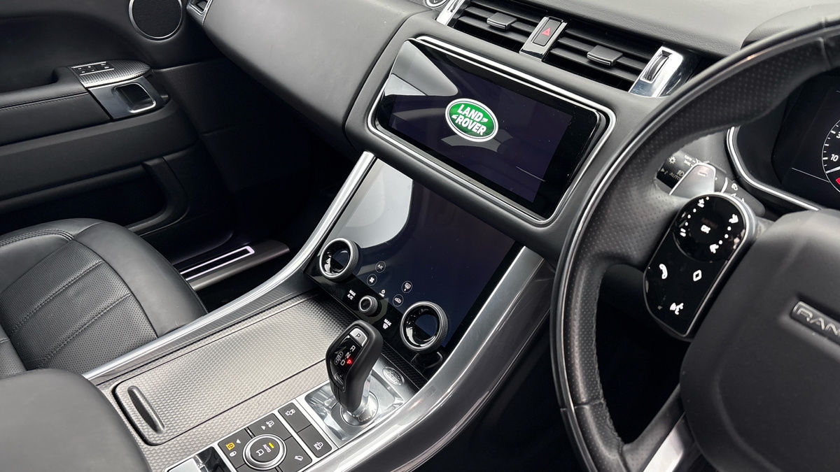 Land Rover Range Rover Sport Image 18