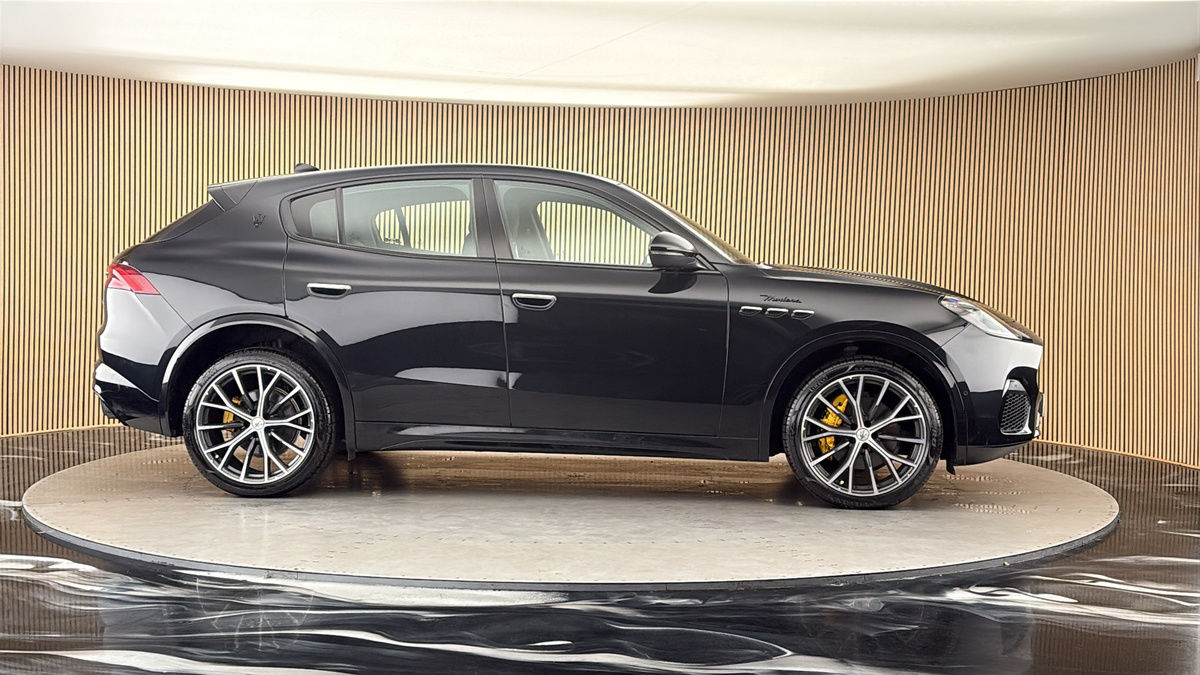 More views of Maserati Grecale