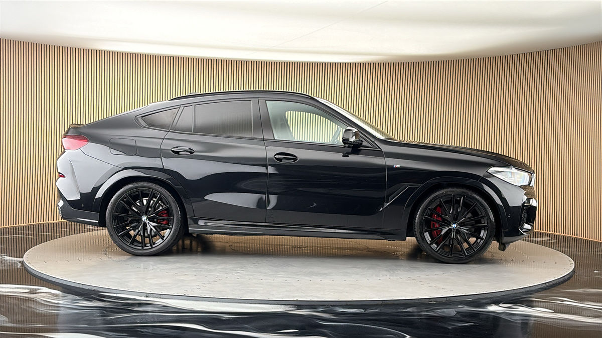 More views of BMW X6