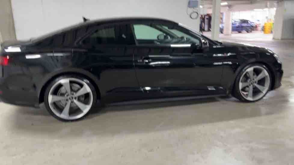 More views of Audi A5