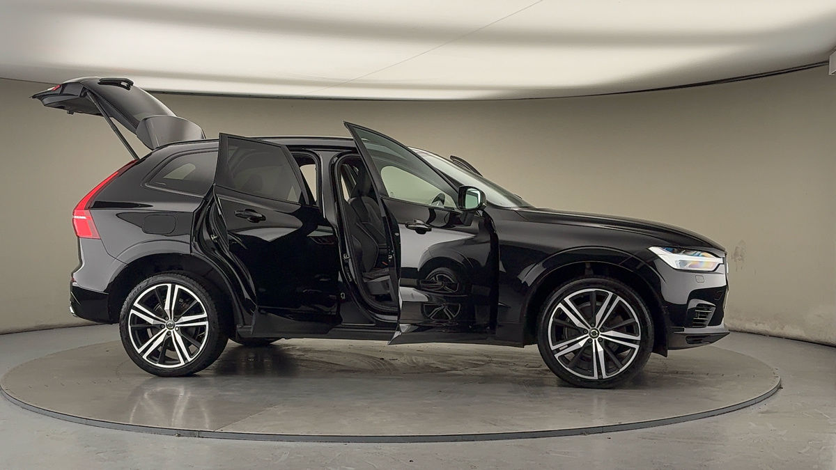 More views of Volvo XC60