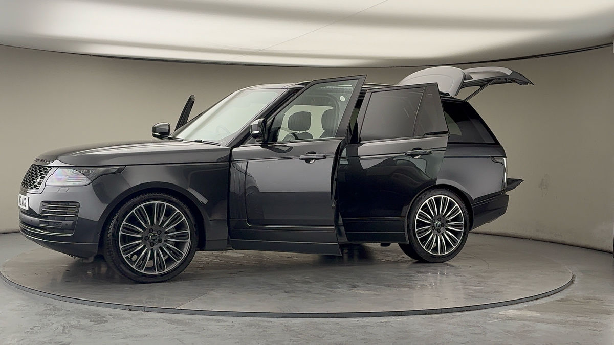 More views of Land Rover Range Rover