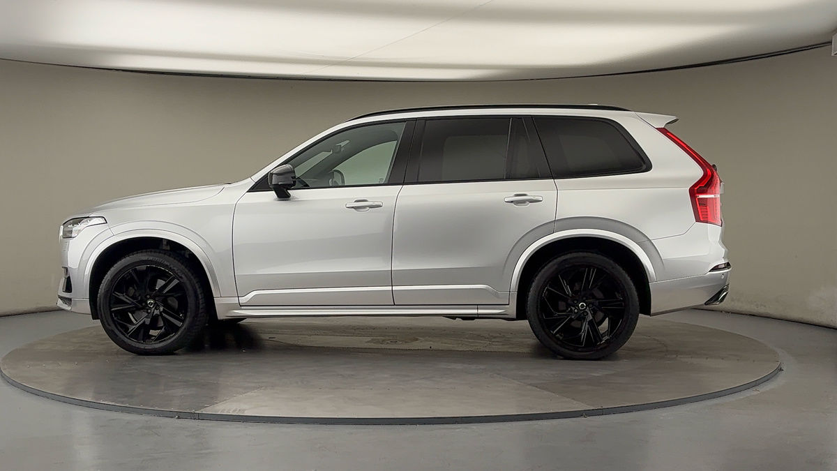 More views of Volvo XC90