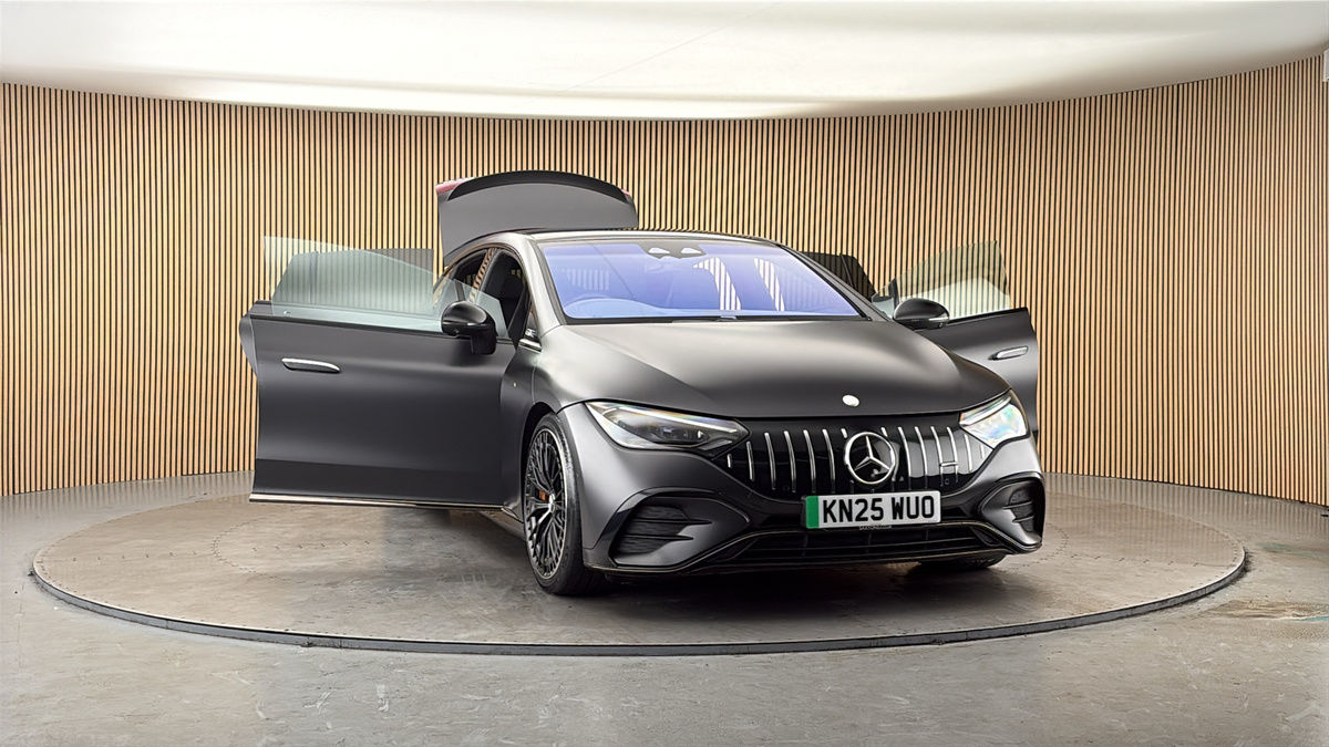 More views of Mercedes-Benz EQE